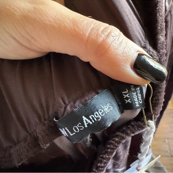 NWT JOHNNY WAS Embroidered Velvet Floral Wide Leg Coordinating Pull-On Pants XXL - Picture 8 of 8